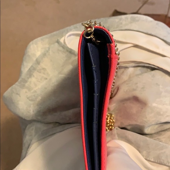 5 for 20.00 Halogen crossbody wallet - Picture 8 of 8